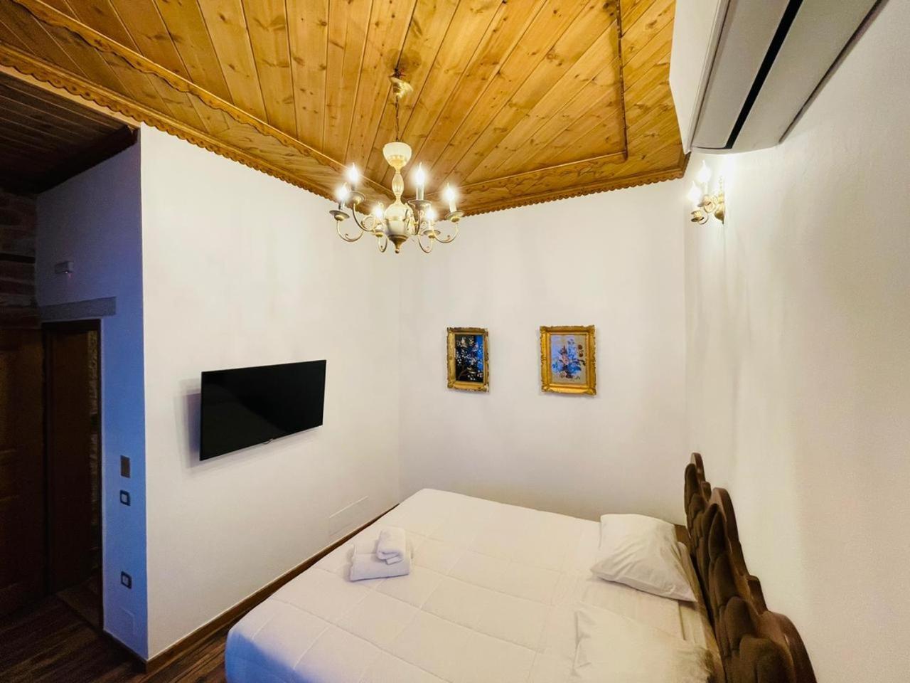 Boutique Hotel Praga Гирокастра Номер фото